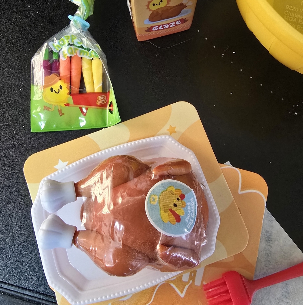 MGA Miniverse Make It Mini Foods Turkey Dinner